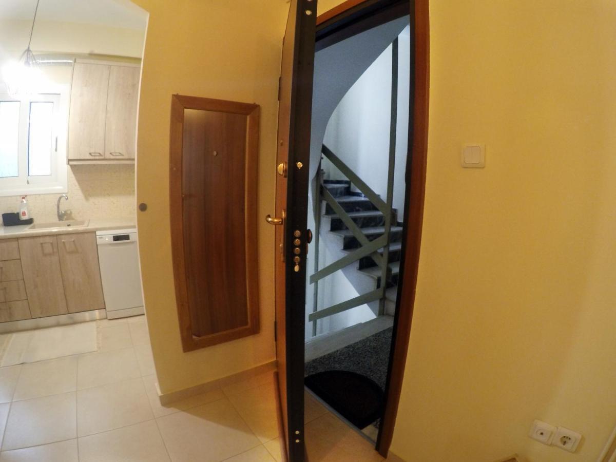 Myrtle, City Center Renovated Apartment 雅典 外观 照片