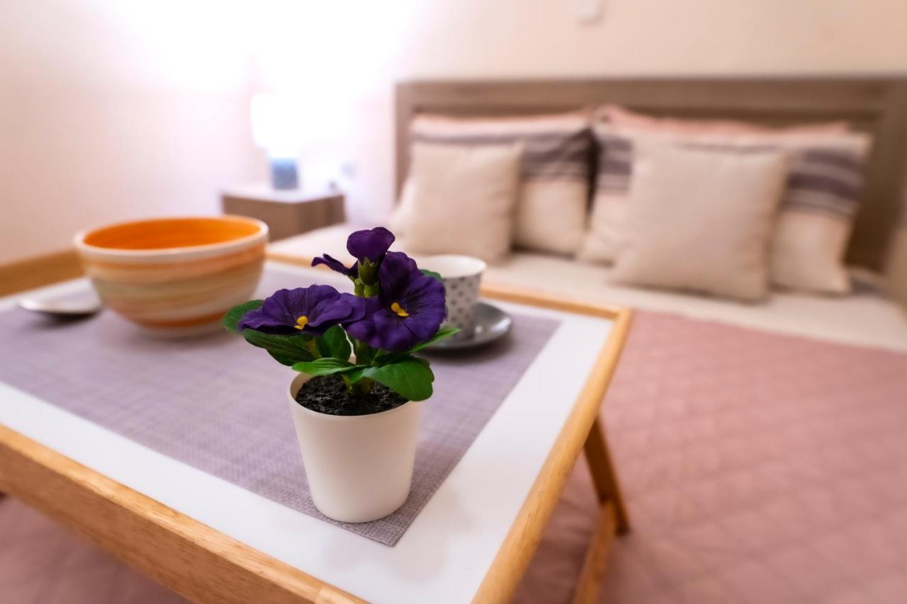 Myrtle, City Center Renovated Apartment 雅典 外观 照片