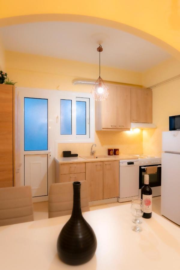 Myrtle, City Center Renovated Apartment 雅典 外观 照片